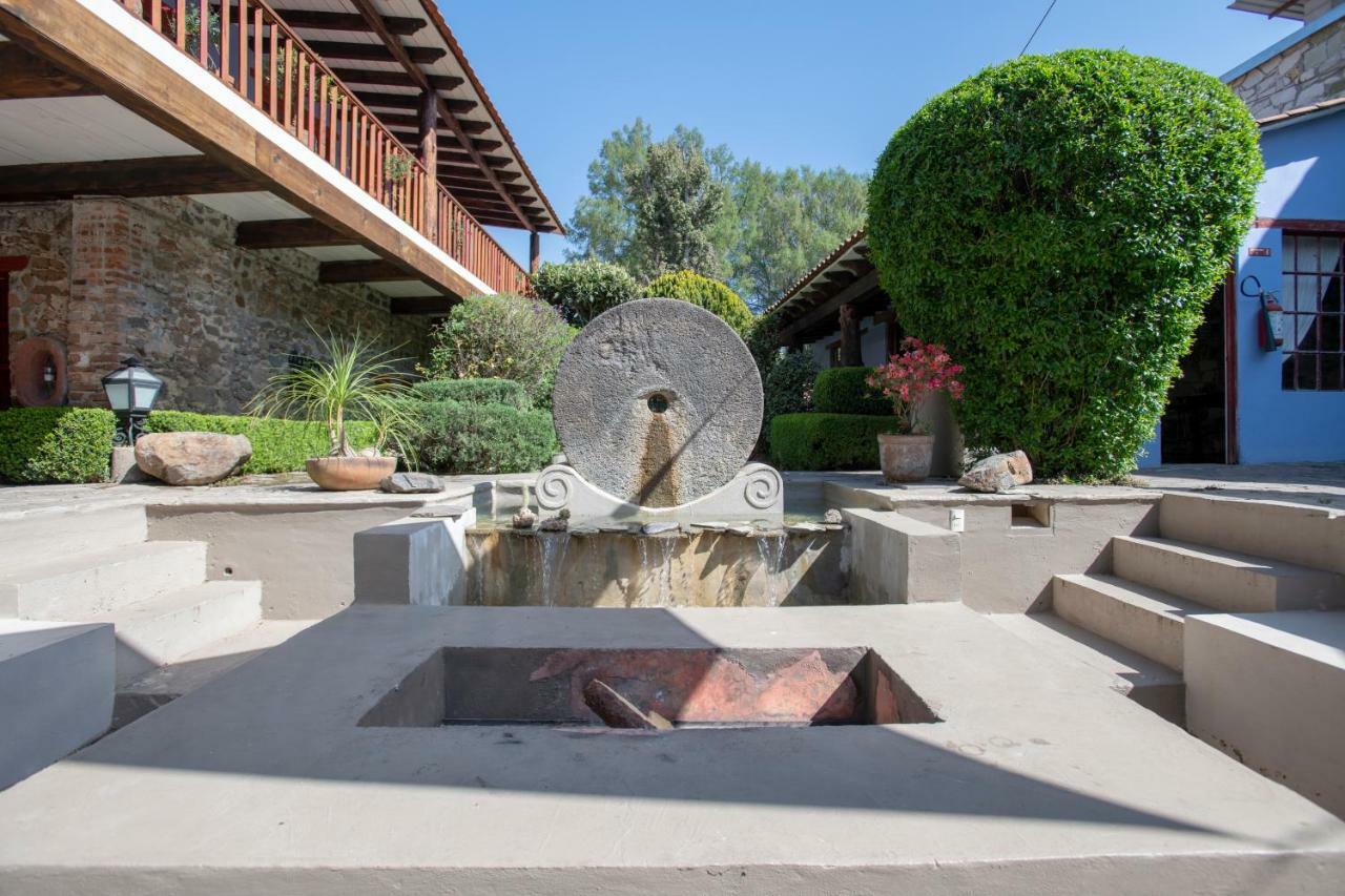 La Casa Azul Huasca & Restaurante La Terraza Hotel กูอัสกา เด โอกัมโป ภายนอก รูปภาพ